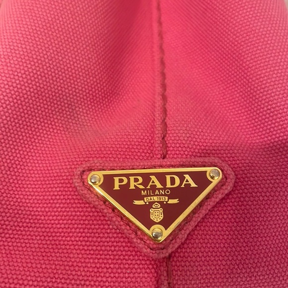 Prada Canapa in peonia color 100% authentic - Picture 9 of 17